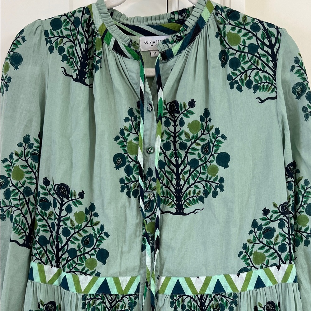 Sage Green Floral Button-Front Tiered Midi Dress - Picture 2 of 6